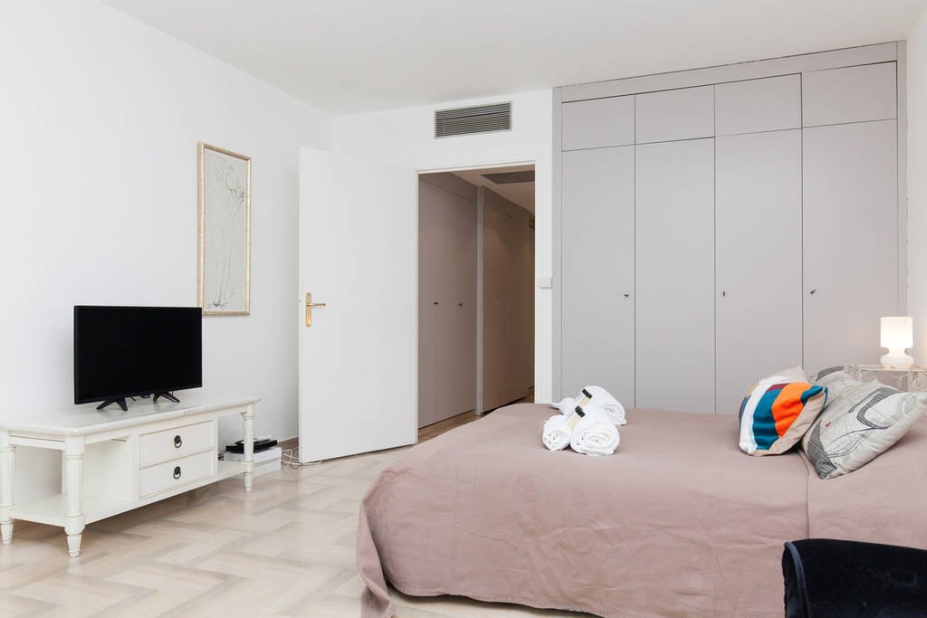 Location studio Gray d'Albion 4A5 Cannes