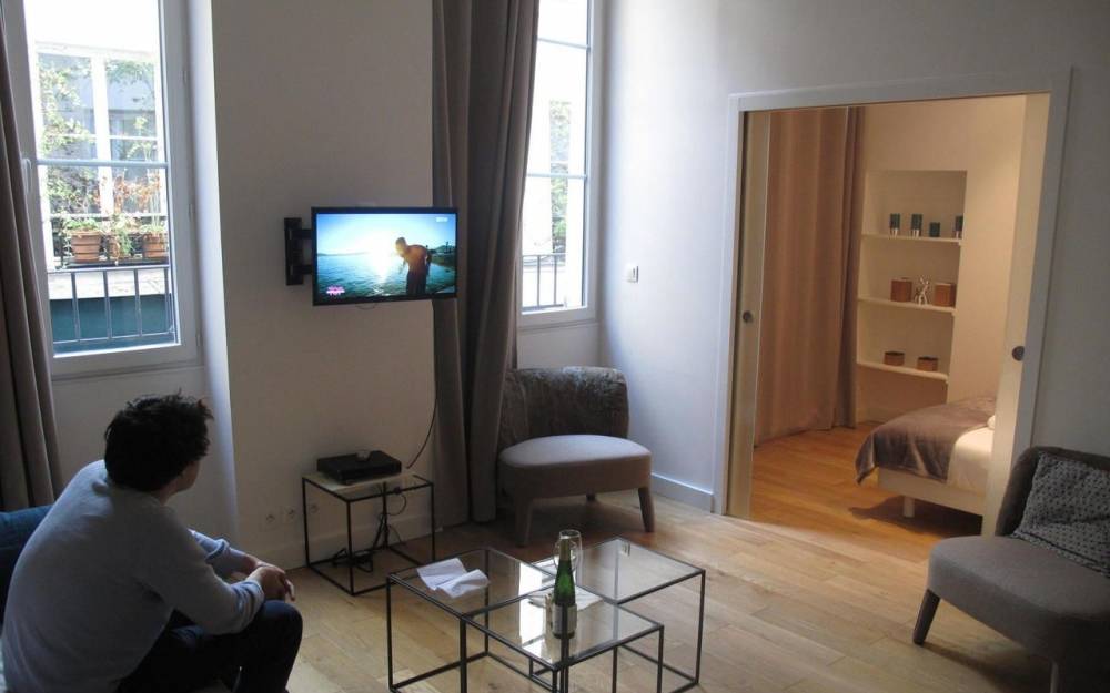 You are currently viewing Vacation rentals in Paris: how to attract foreign tourists?