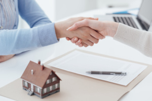 Lire la suite à propos de l’article Patrimoine immobilier : Quels avantages de recourir à un professionnel de la gestion locative ?